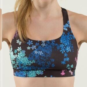 Lululemon energy bra Sz 6 GREAT CONDITION Petal Pop Multi Print